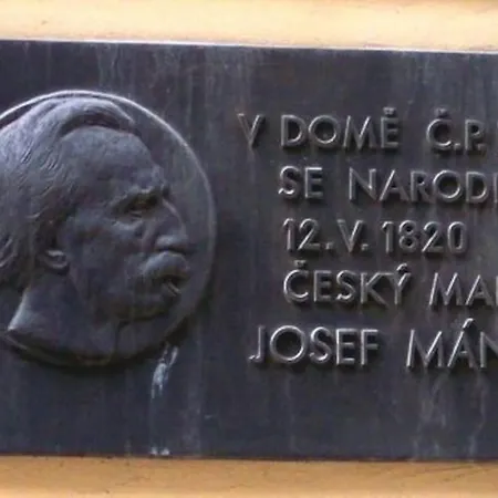 Daire Josef Manes Birth House, Sights Walkable, Old Town Square *